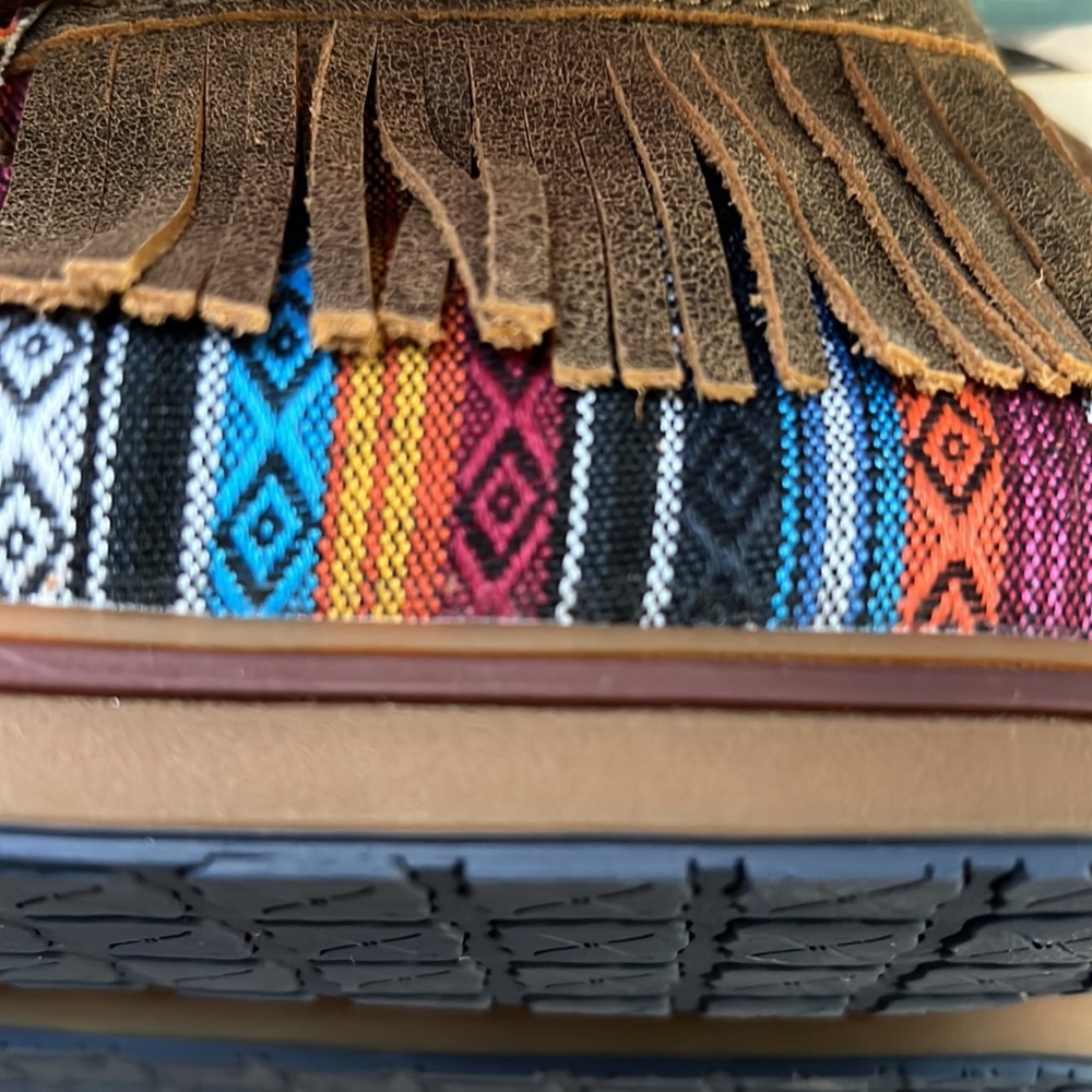 Twisted X Multicolor Aztec Fringe Moccasin Sneakers - Picture 10 of 10